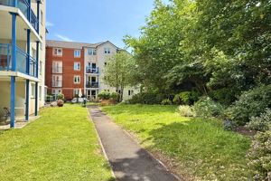 Southerly Communal Gardens- click for photo gallery